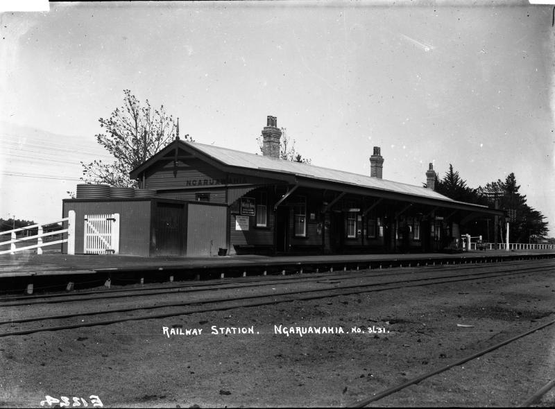 An image from the W. W. Stewart Collection